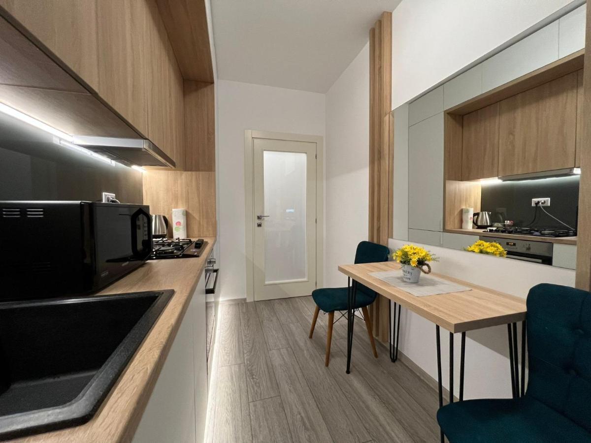 Perfect Host Palas Centru Apartment Яш Екстериор снимка