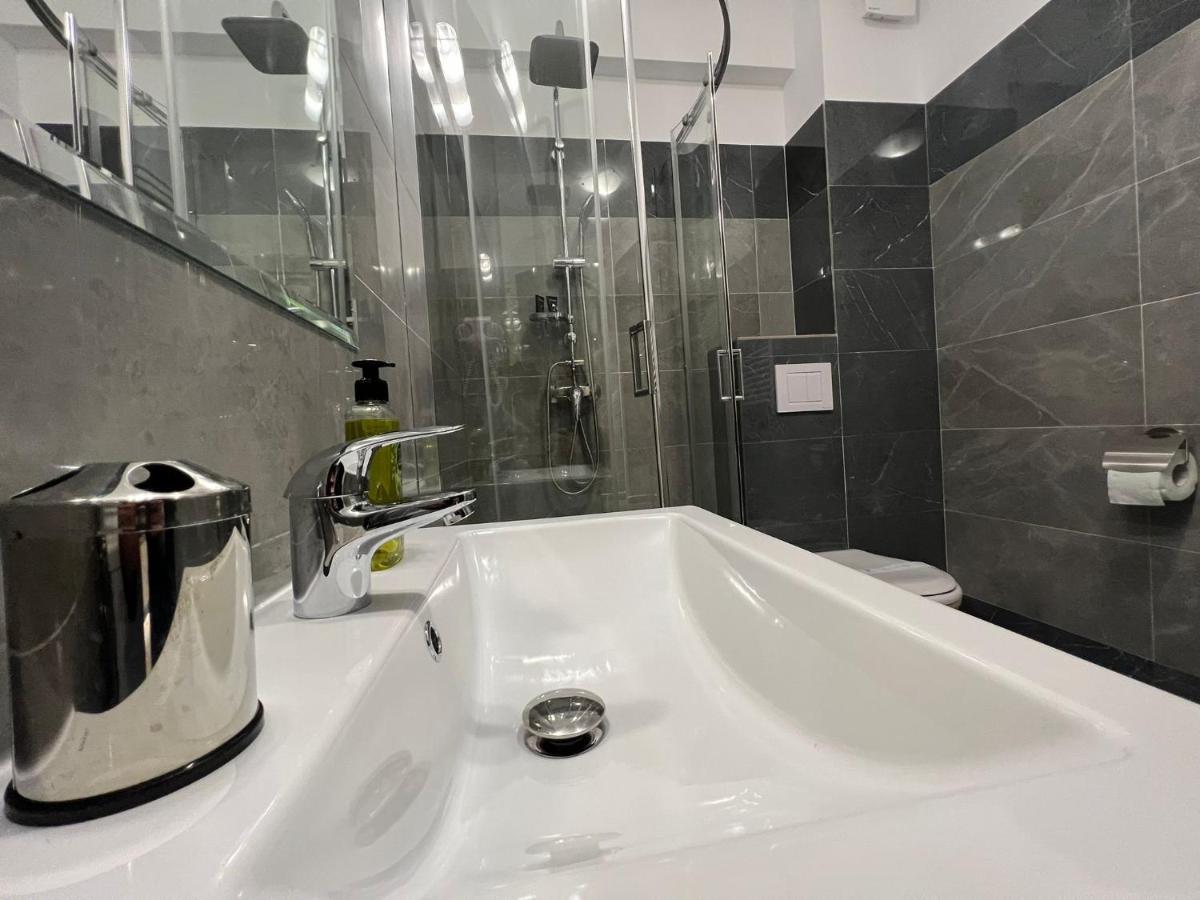 Perfect Host Palas Centru Apartment Яш Екстериор снимка