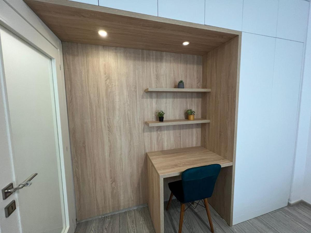 Perfect Host Palas Centru Apartment Яш Екстериор снимка