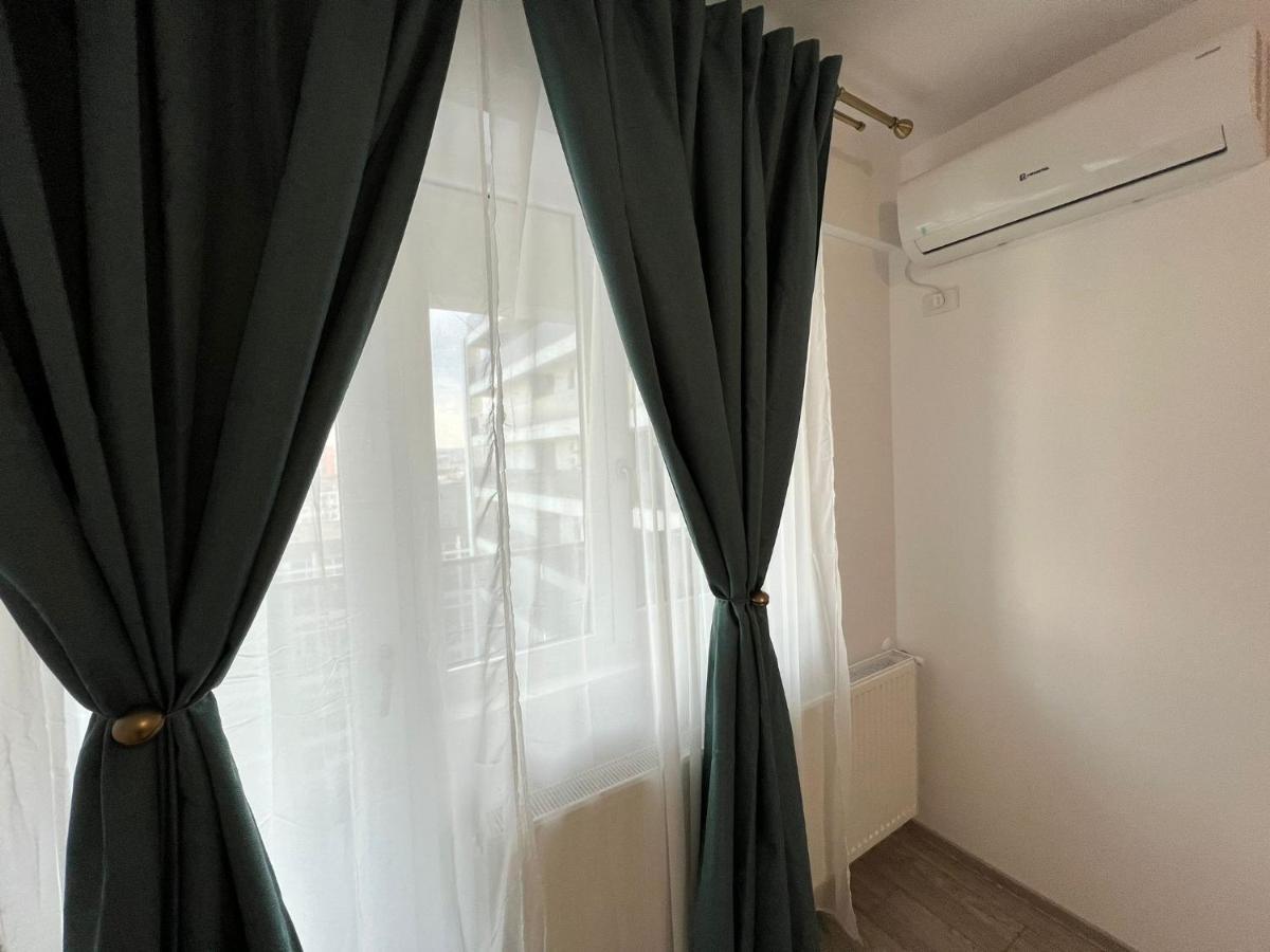 Perfect Host Palas Centru Apartment Яш Екстериор снимка